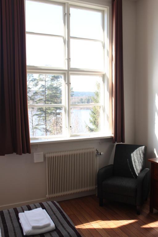 Guesthouse Eleven Hotel Arvika Buitenkant foto
