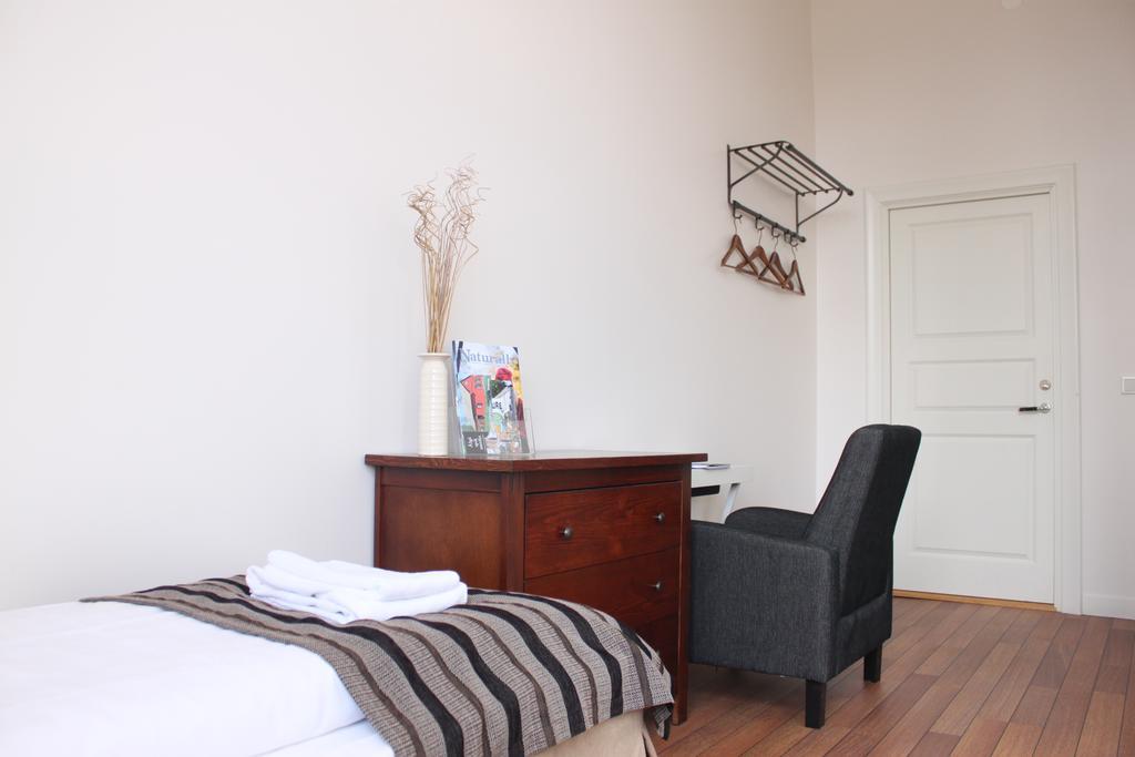 Guesthouse Eleven Hotel Arvika Buitenkant foto