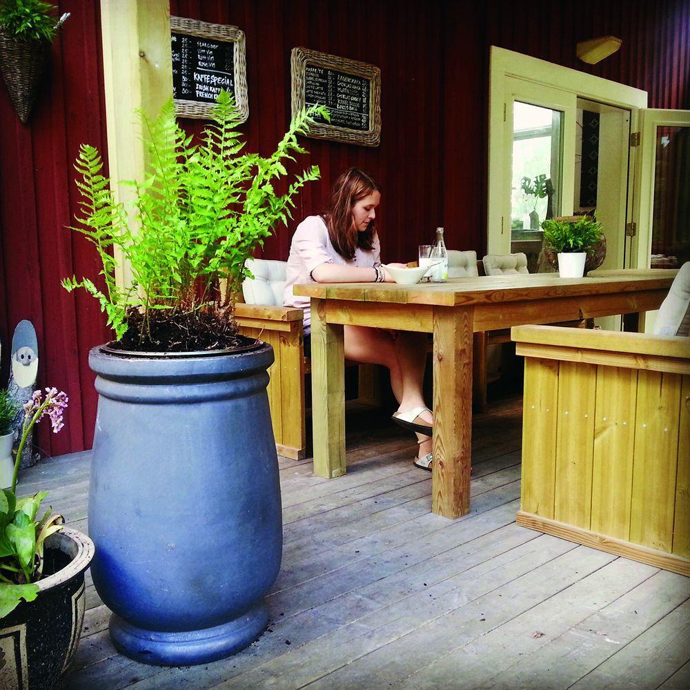Guesthouse Eleven Hotel Arvika Buitenkant foto